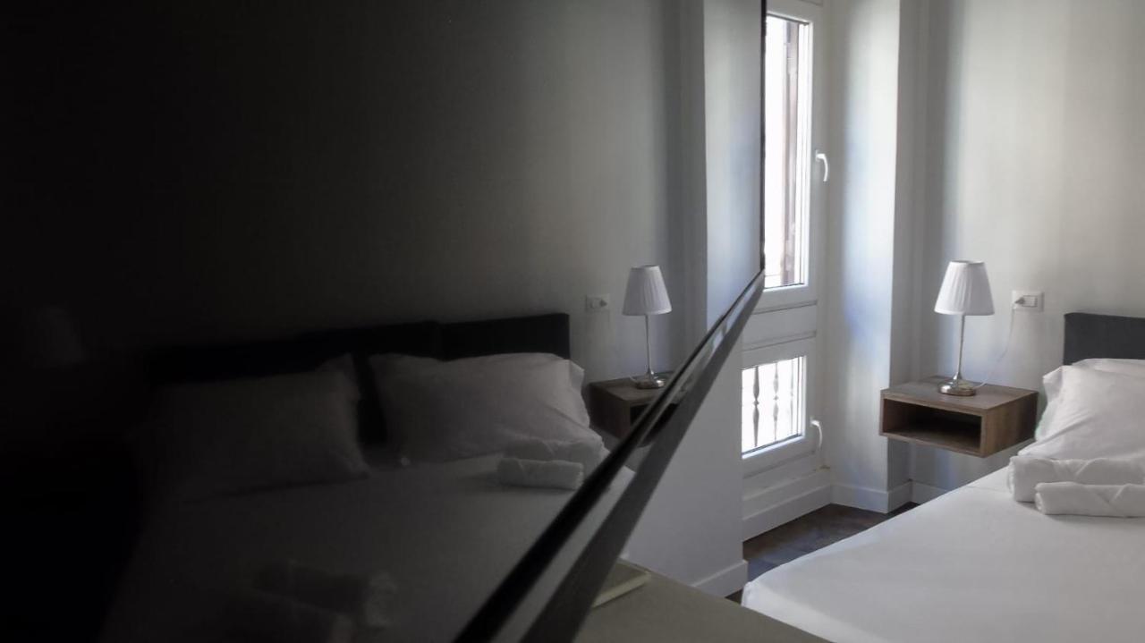 Luxury Suite Piazza Di Spagna ローマ エクステリア 写真