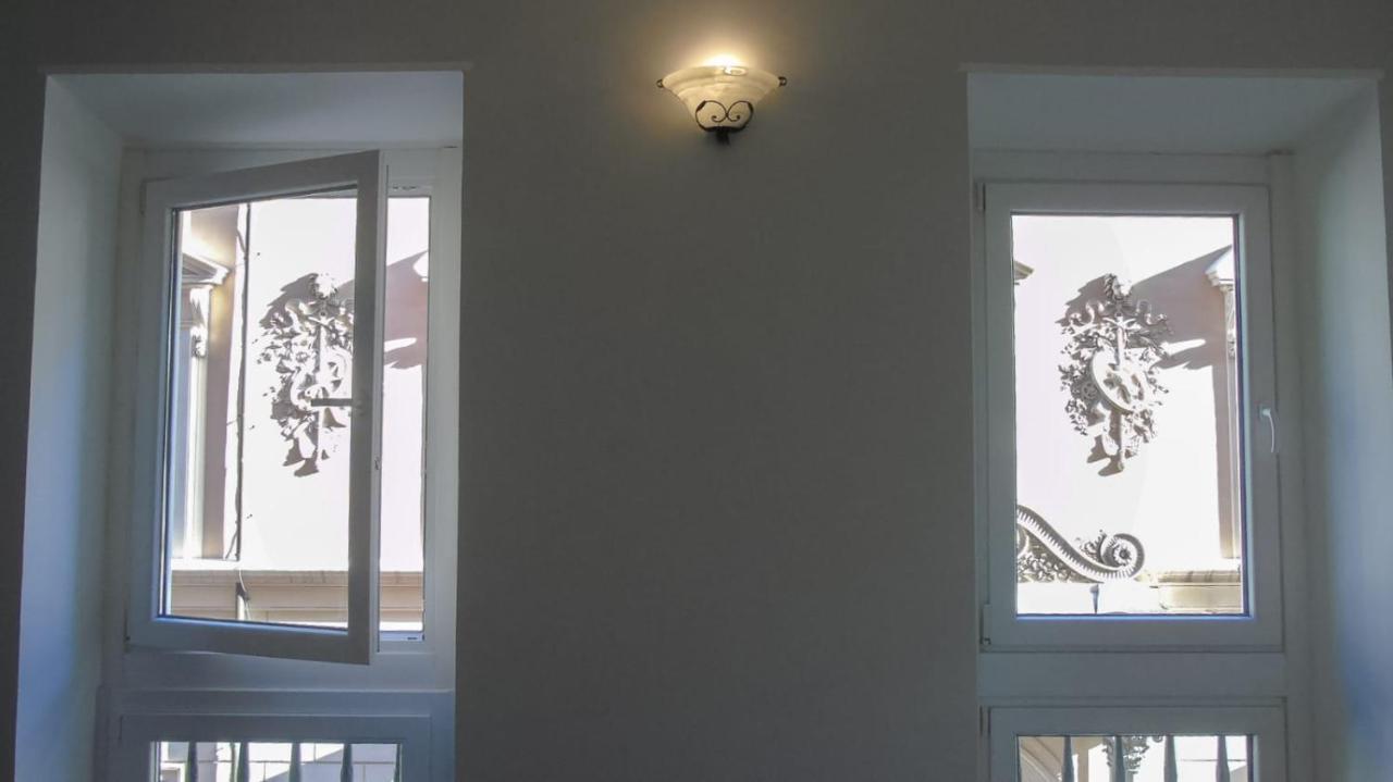 Luxury Suite Piazza Di Spagna ローマ エクステリア 写真